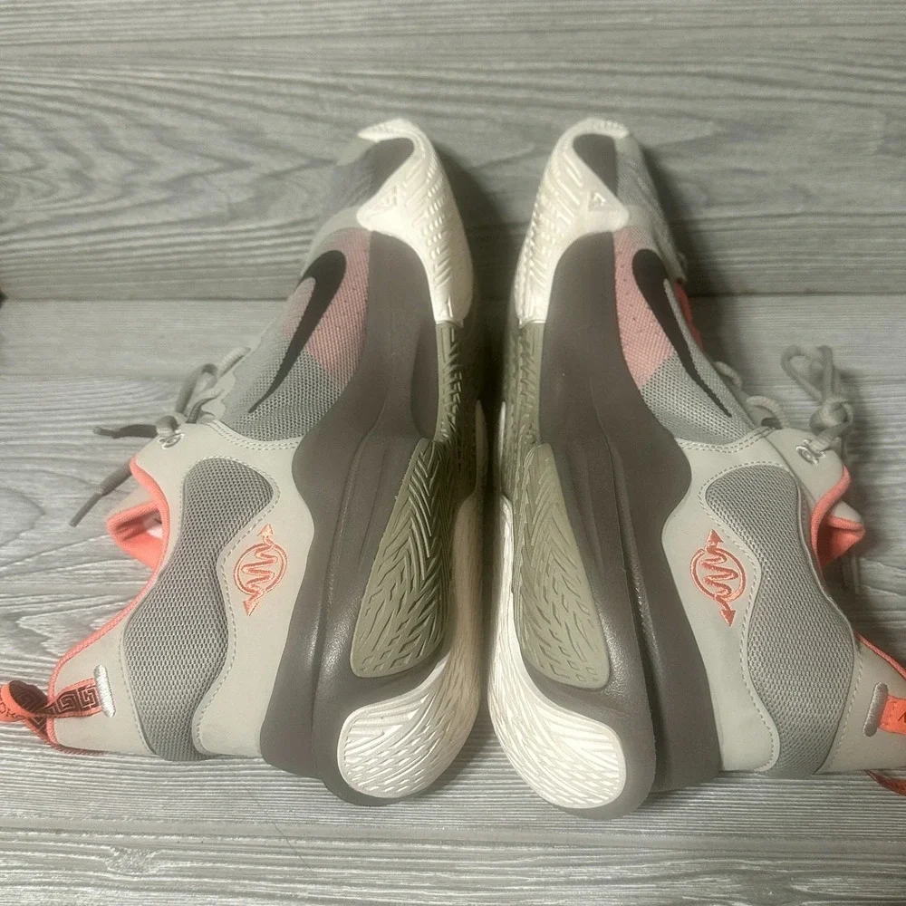 Nike Giannis Immortality 2‎ Mens 18 Grey Coral Basketball Shoes DM0825-003 NWOB